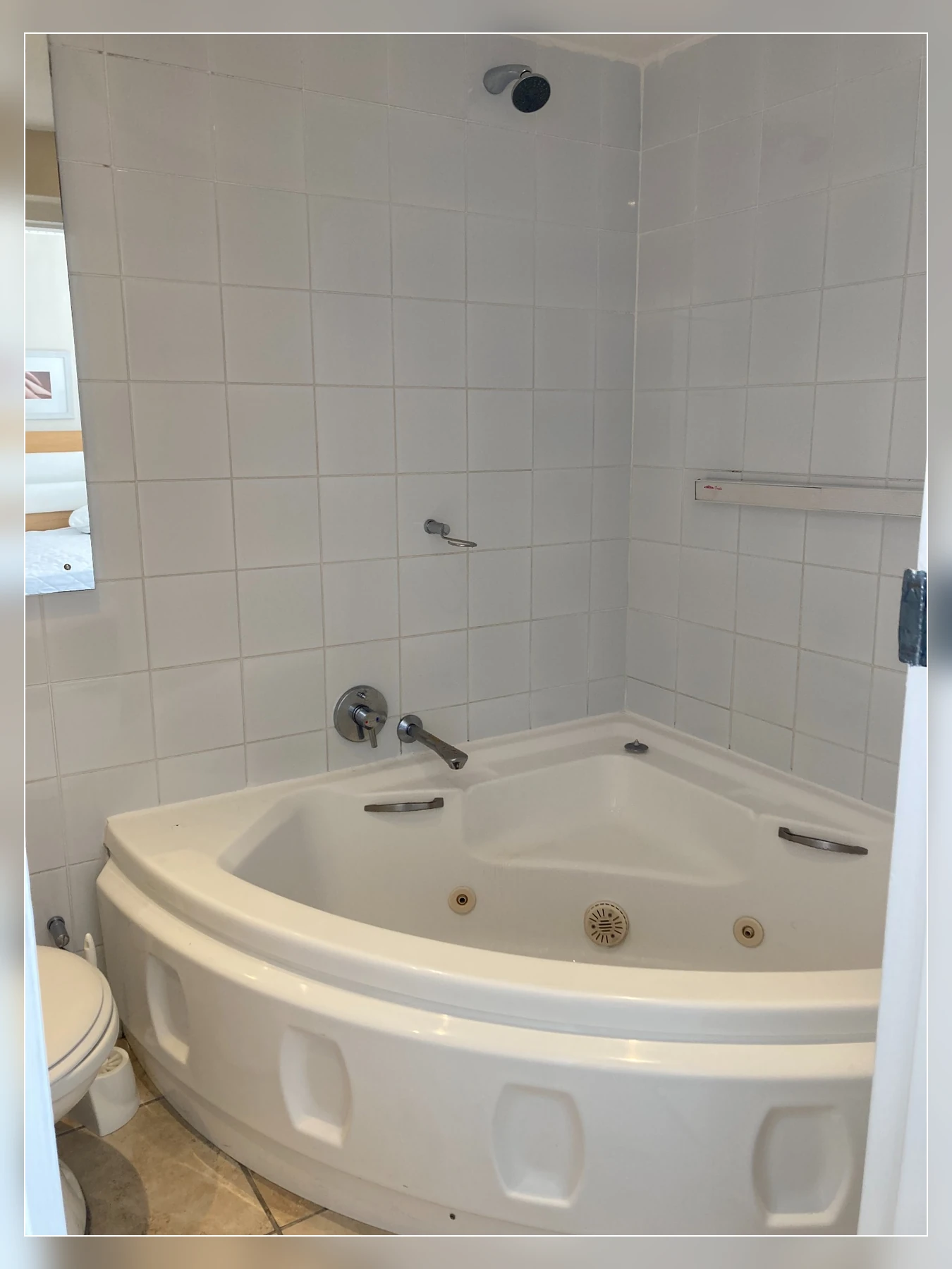 Bathroom before renovation